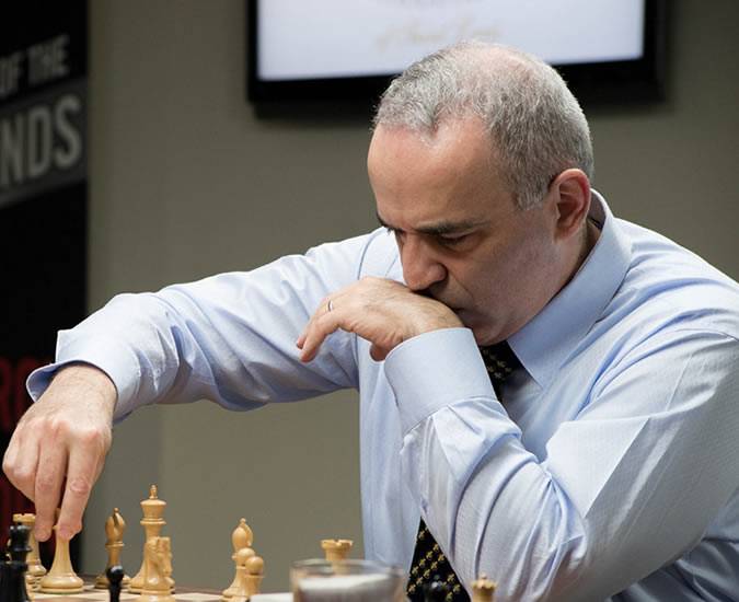 Гарри Каспаров — тринадцатый чемпион мира по шахматам