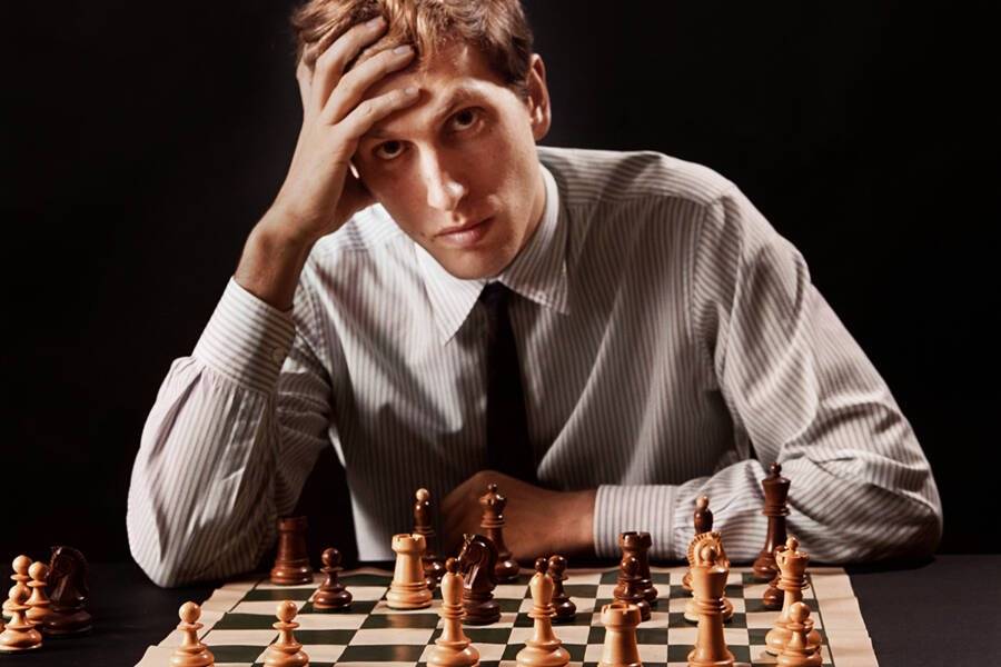 Бобби фишер — 11-й чемпион мира по шахматам