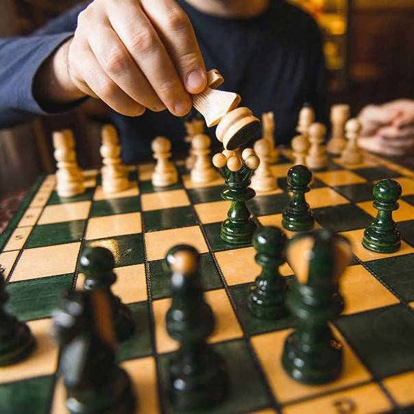 Как работать над шахматами