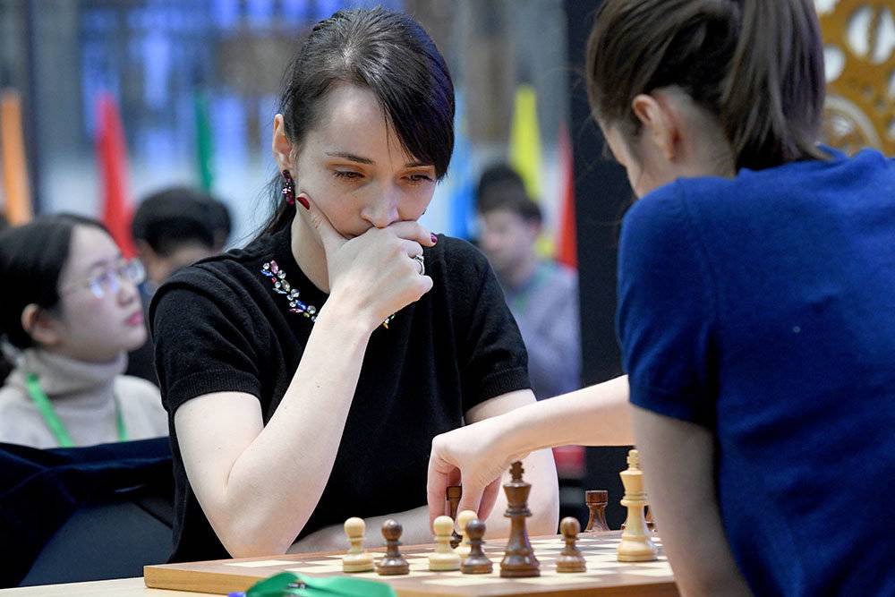 Чм среди женщин, финал, третья партия: музычук - тань чжунъи. live | chess-news.ru
