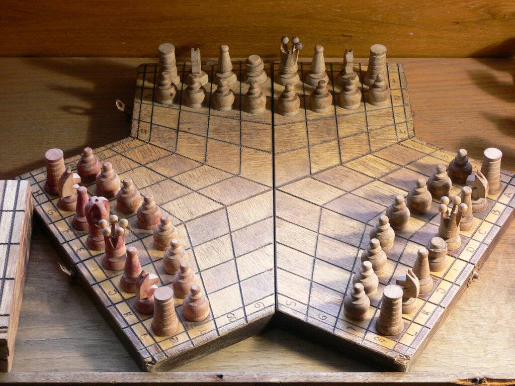 Шахматы на троих - three-player chess
