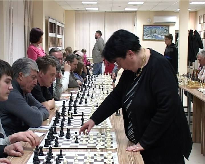 Нона гаприндашвили: интервью с реальной шахматисткой из «хода королевы» - горящая изба