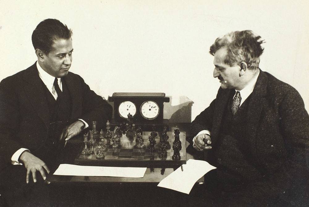№50. дебют ферзевых пешек. капабланка — рубинштейн. турнир в берлине, 1928 г.. капабланка