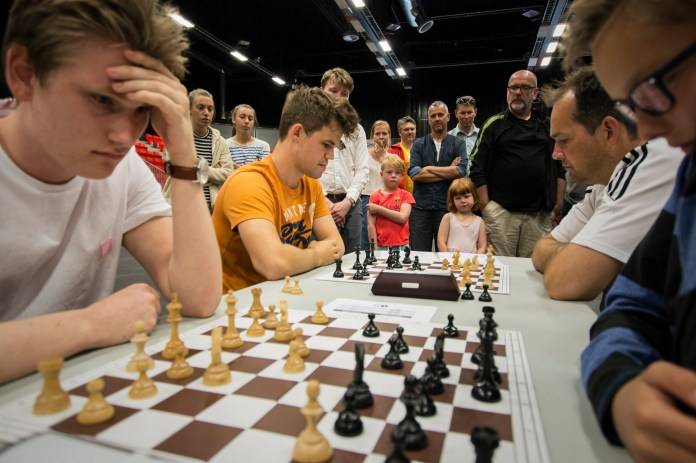Магнус карлсен — биография, личная жизнь, фото, новости, партии, шахматы, кубок, чемпион 2021 - 24сми