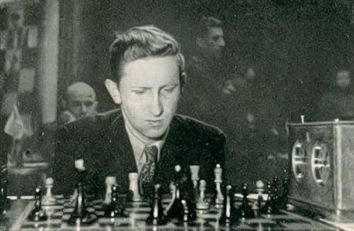 Человек шахмат. долгий век чемпиона мира василия смыслова | история | cвободное время | аиф аргументы и факты в беларуси