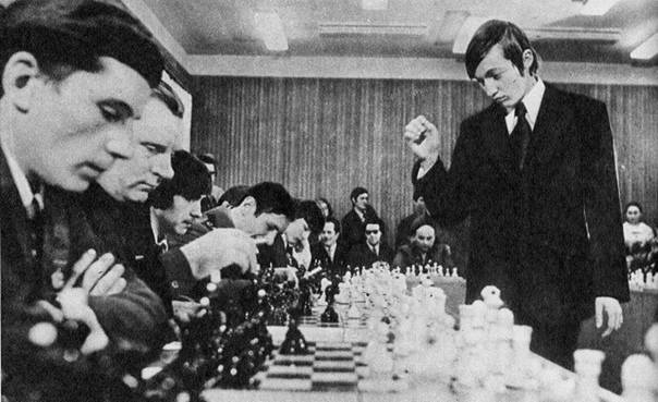 Анатолий карпов — двенадцатый чемпион мира по шахматам