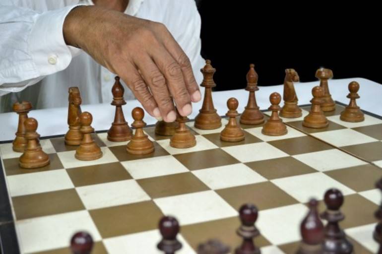 6 неожиданных преимуществ игры в шахматы для твоей жизни, названных экспертом | playboy