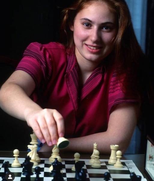 Ваш ход, королева. что мешает женщинам поставить мат мужчинам за шахматной доской | журнал robb report
