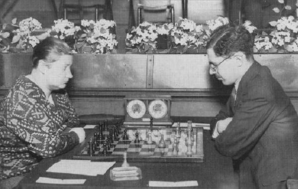 Вера менчик | биография шахматистки, партии, фото