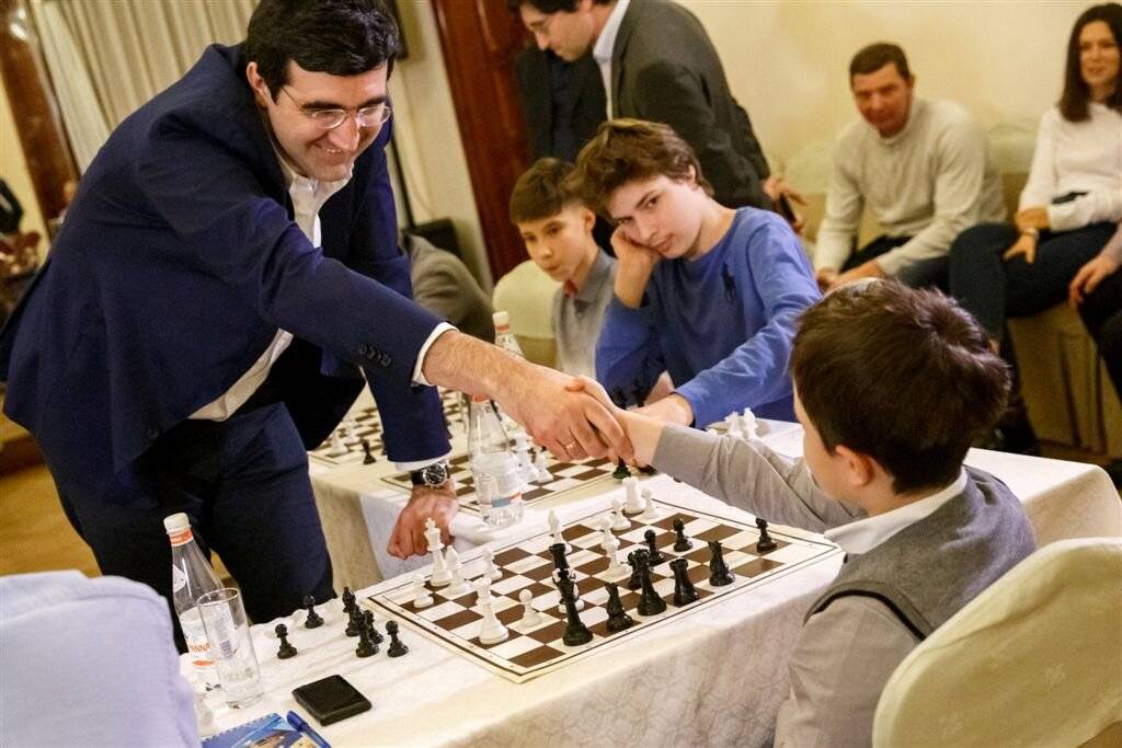 Шахматист владимир крамник: биография, лучшие партии, фото и видео