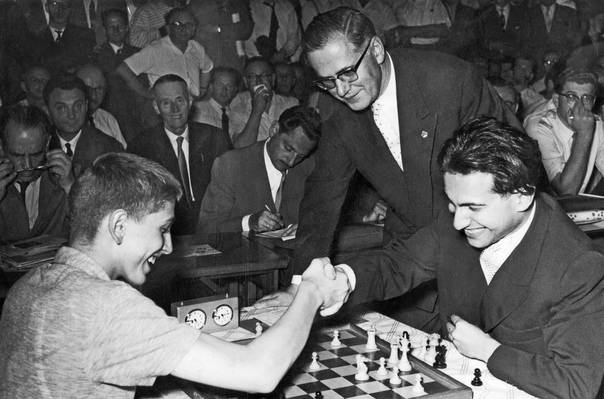 «играл, как бульдозер»: 25 лет назад скончался шестой чемпион мира по шахматам михаил ботвинник
