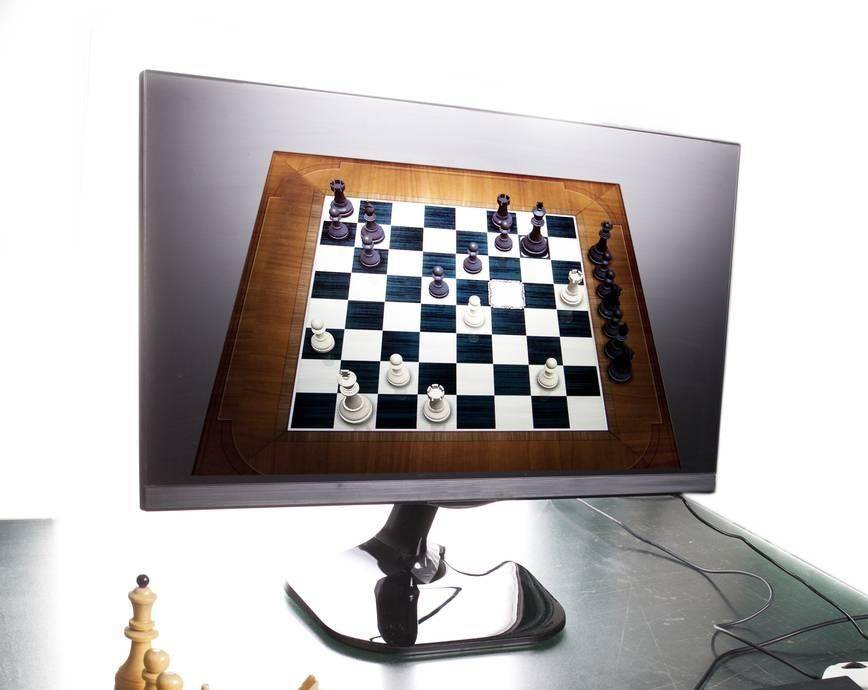 Классические шахматы - играть бесплатно с компьютером