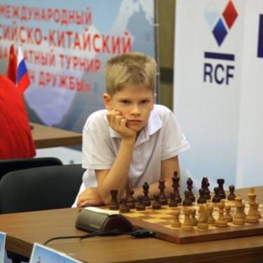 10-летний володар мурзин тоже получил ключи от квартиры в химках | chess-news.ru