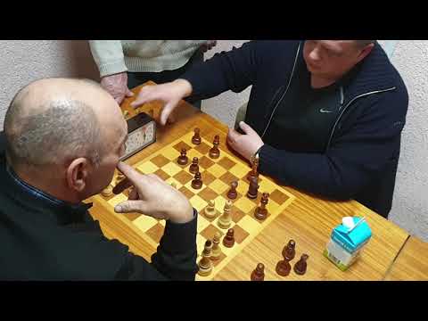 Шахматы на уровне мастера спорта - играть с компьютером бесплатно