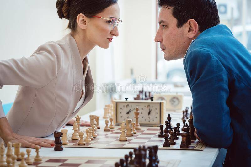 Почему женщины играют в шахматы хуже мужчин