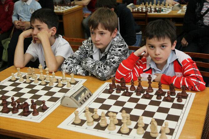 Гроссмейстер (шахматы) - grandmaster (chess) - abcdef.wiki