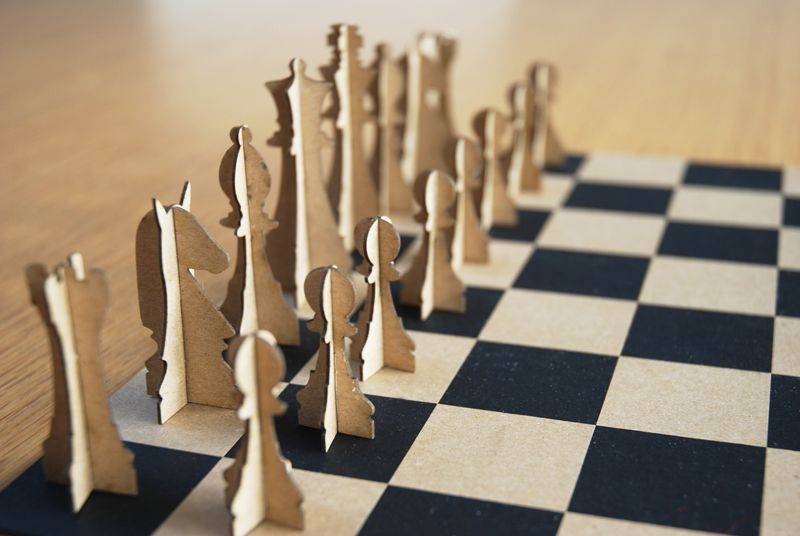 Как сделать шахматы своими руками из дерева? - справочник по металлообработке и оборудованию