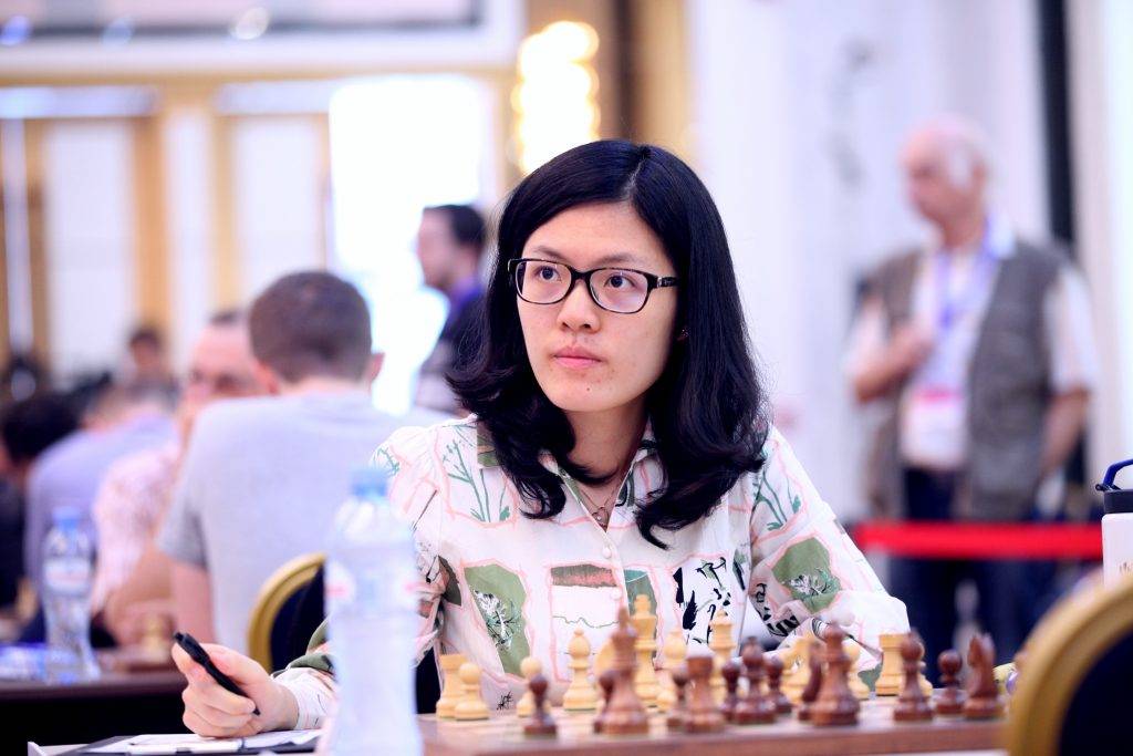 Даньчжоу: хоу ифань понадобилось 26 ходов, чтобы нокаутировать третьего шахматиста китая | chess-news.ru
