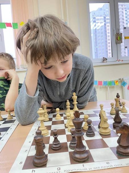 Играть офлайн без регистрации. шахматные клубы в петербурге похожи на подпольные казино