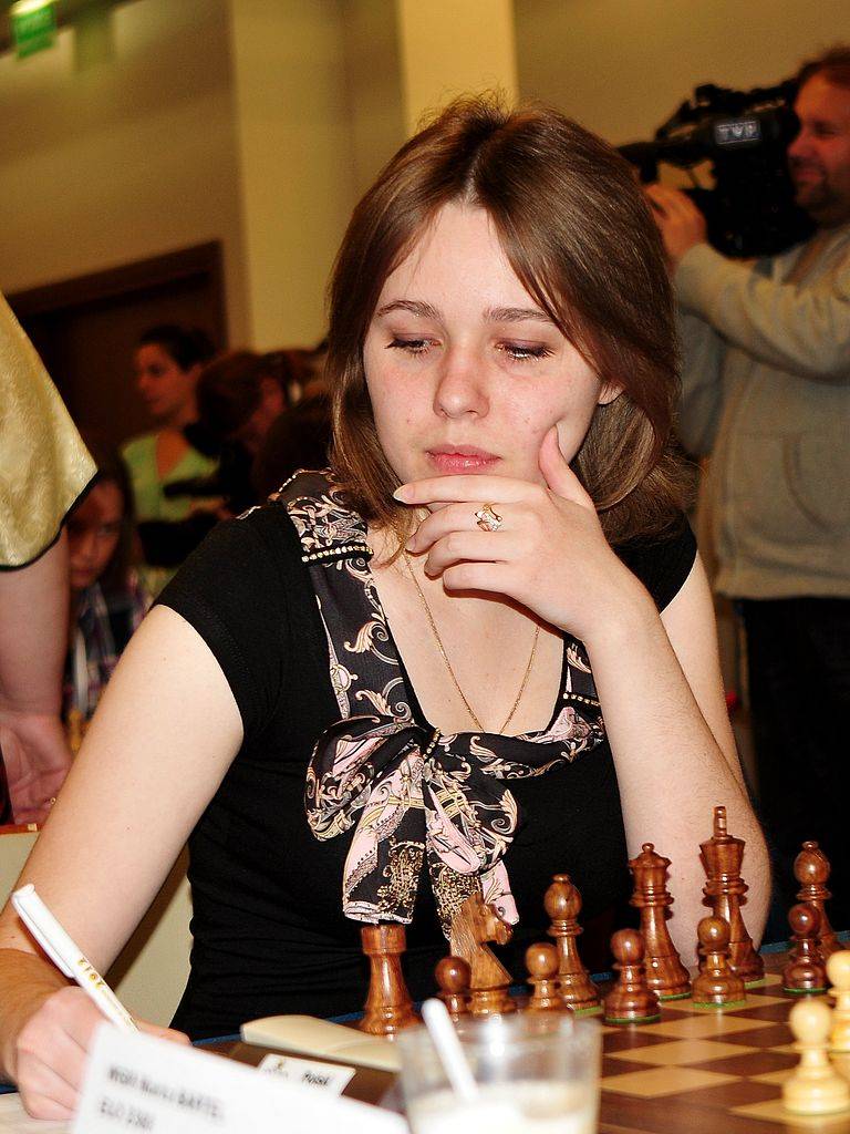 Мария музычук: "неправда, что все шахматистки очень серьёзные" | chess-news.ru