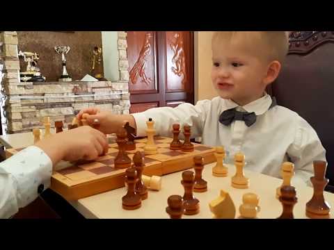 С какого возраста стоит заниматься шахматами и зачем это нужно? объясняет тренер по шахматам для детей | bankstoday