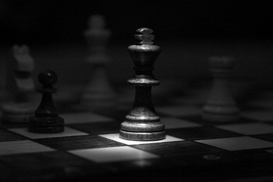 Что такое эндшпиль в шахматах +3 этюда