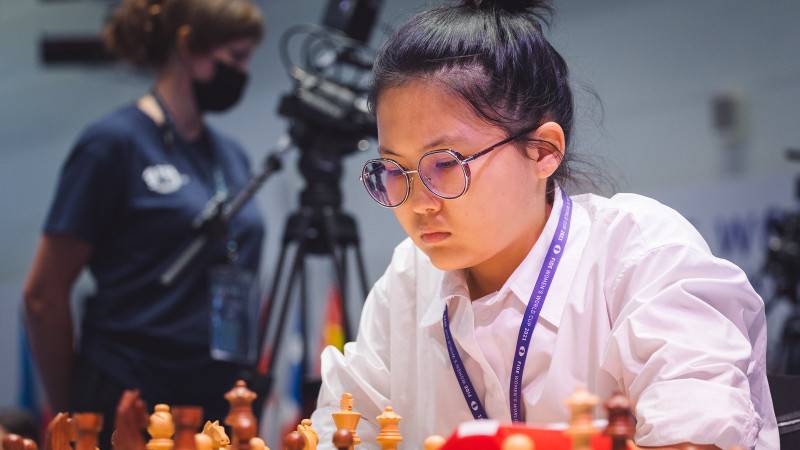 «шахматный мир россии нас усилил!» мать юной чемпионки рассказала подробности ее возвращения в казахстан - шахматы - sports.kz