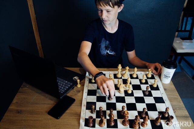 Гроссмейстер (шахматы) - gaz.wiki